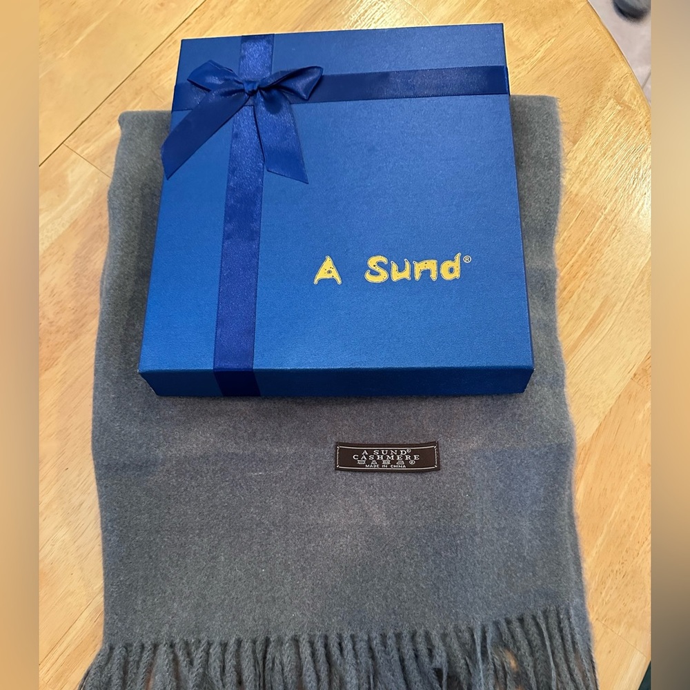 Gray Cashmere Scarf